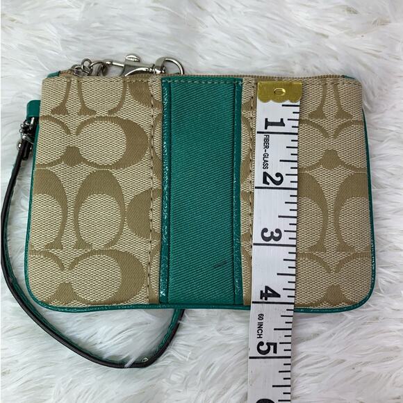 COACH Green Khaki Signature Canvas Wristlet - Picture 8 of 8